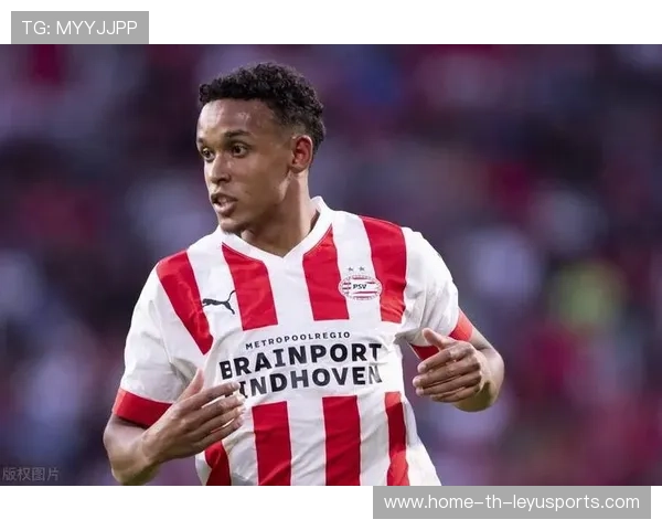 埃因霍温反击推进速度极快